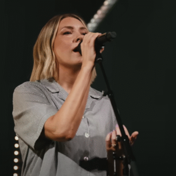 Bethel Music and Emmy – Inhabit